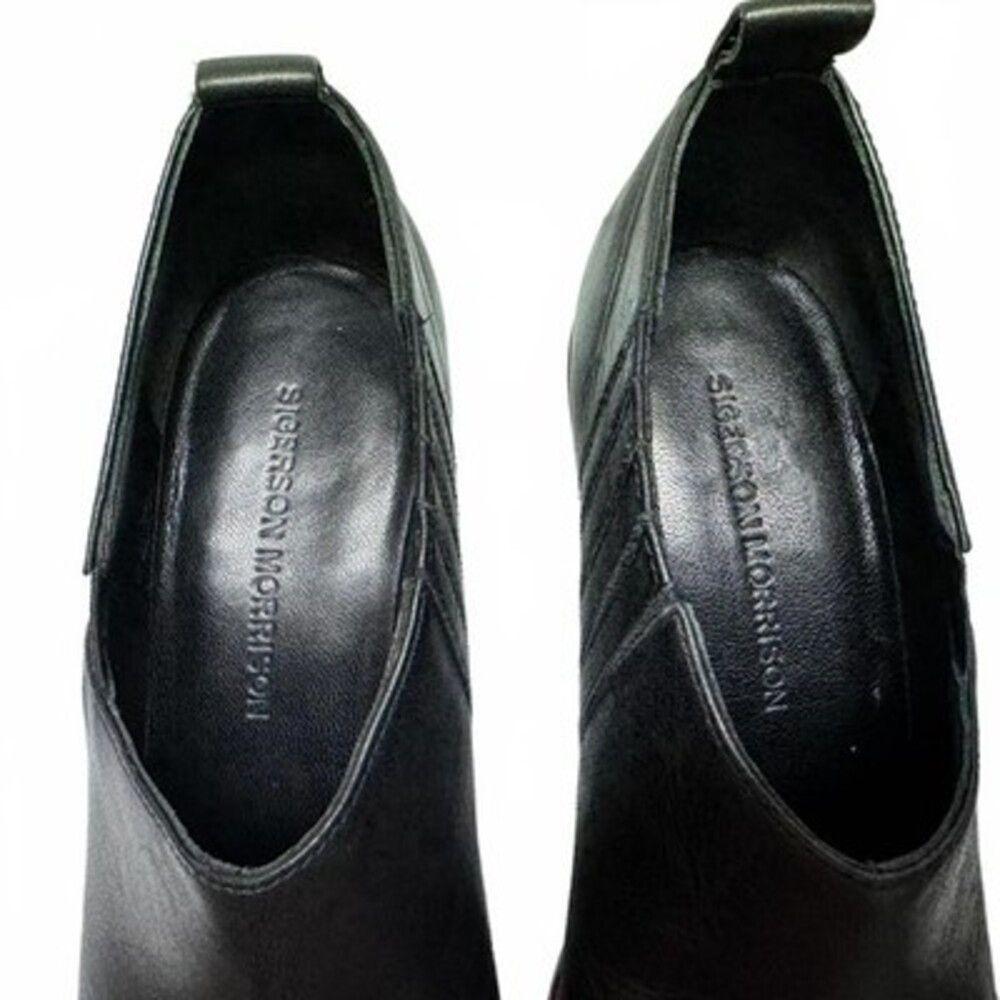 Women's Black Boot - Picture 5 of 6